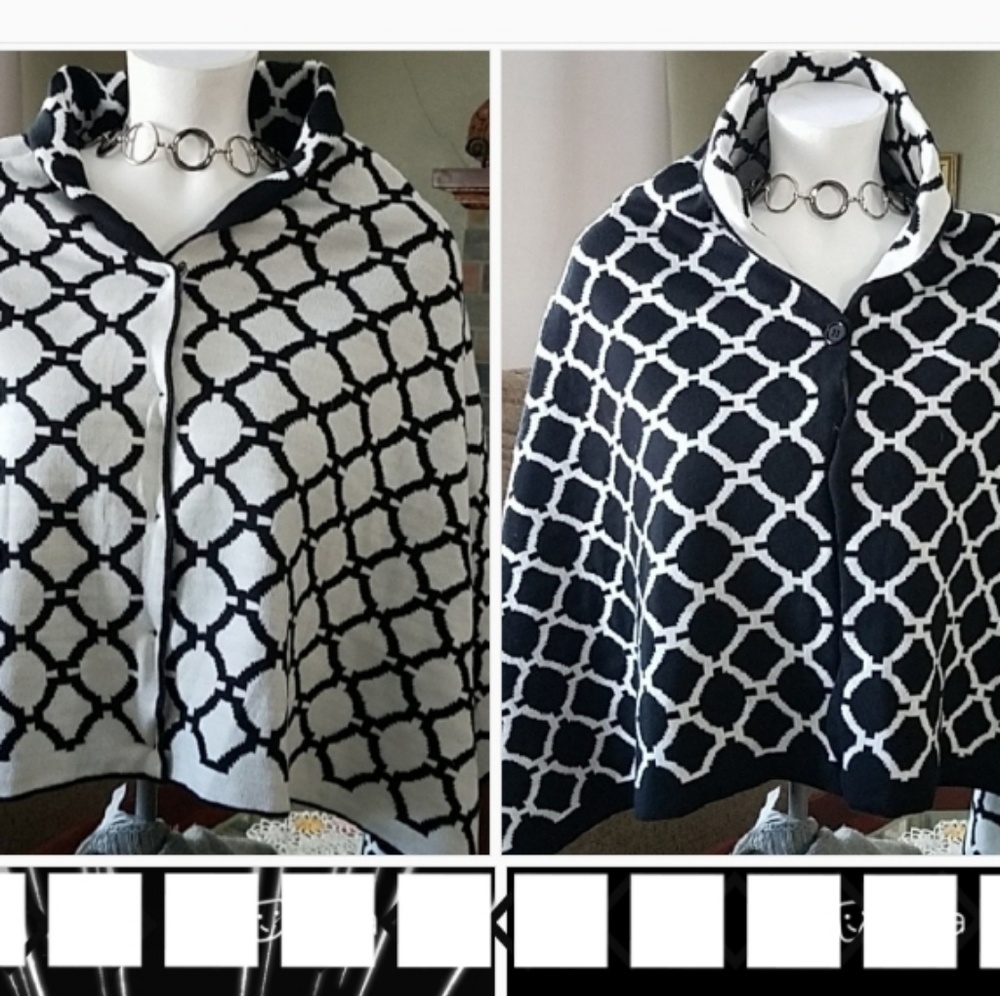 Reversabl Poncho ◇ Black & White Geometric Print